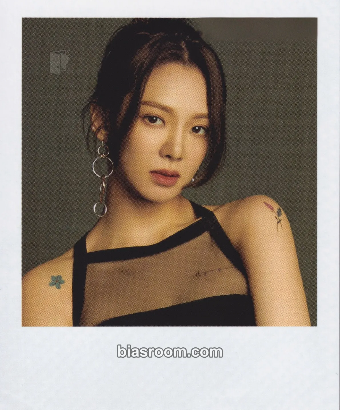 Hyoyeon Oh!GG SEASON'S GREETINGS 2021 Photocard - Girls' Generation - Girls' Generation K-pop photocard