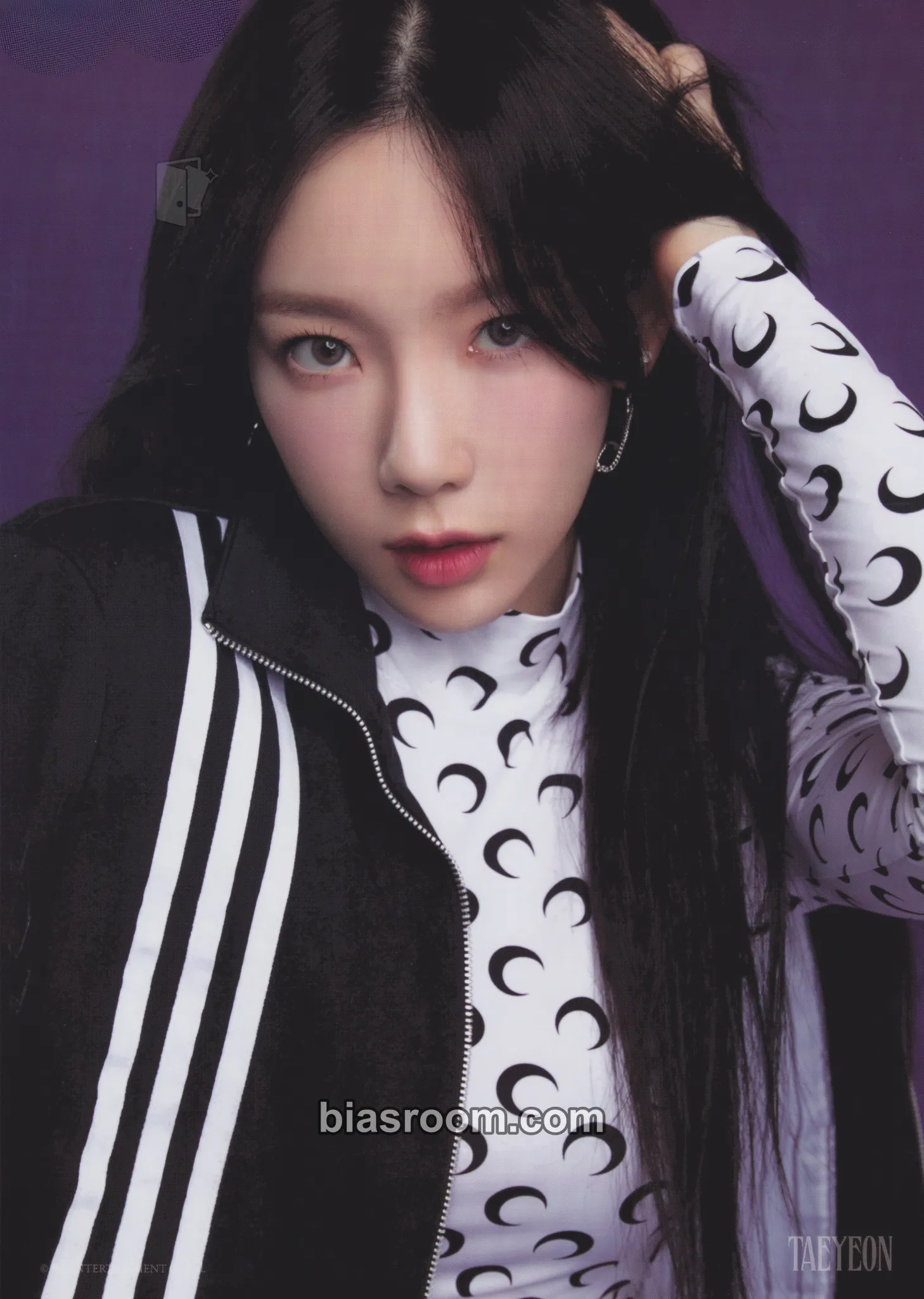 Taeyeon Oh!GG SEASON'S GREETINGS 2021 Photocard - Girls' Generation - Girls' Generation K-pop photocard