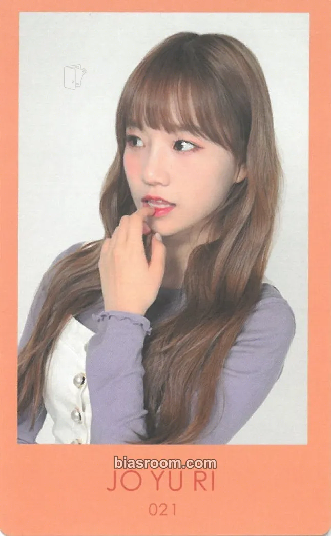 Jo Yuri JAPAN 1st FANMEETING Photocard - IZ*ONE - IZ*ONE K-pop photocard