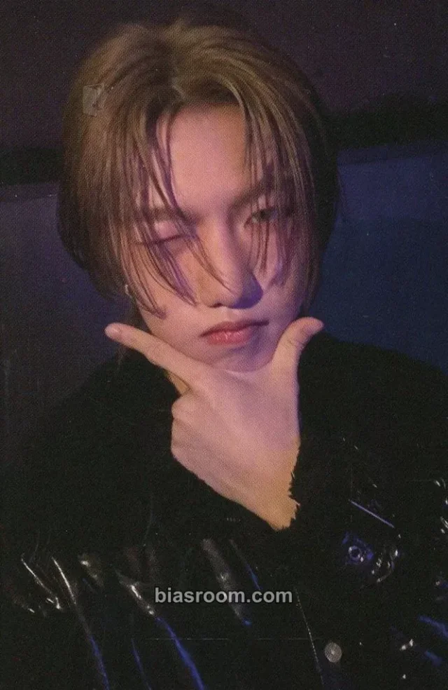 TRENDZ - ra.L - CANVAS Album album photocard standard version