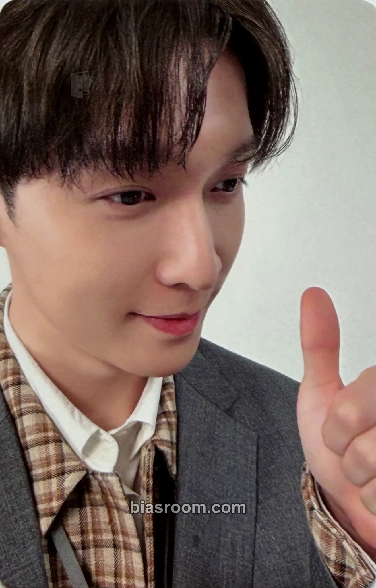 Lay Photocards (EXO) | Bias Room