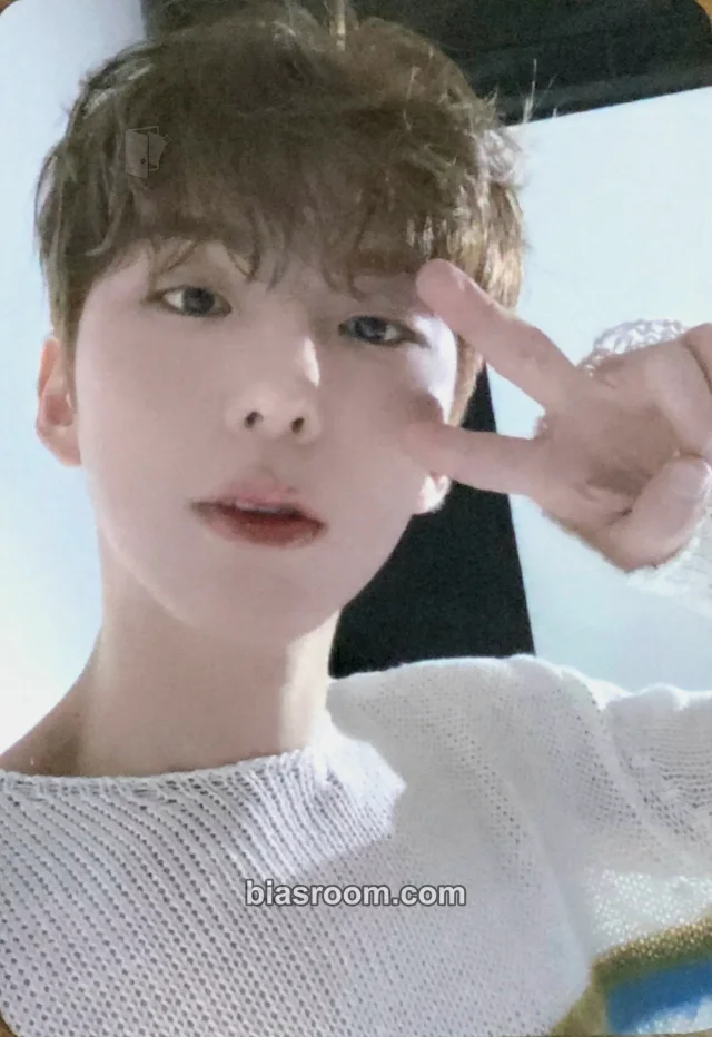 MONSTA X - Kihyun - Voyager Album ktown4u lucky draw (LD)
