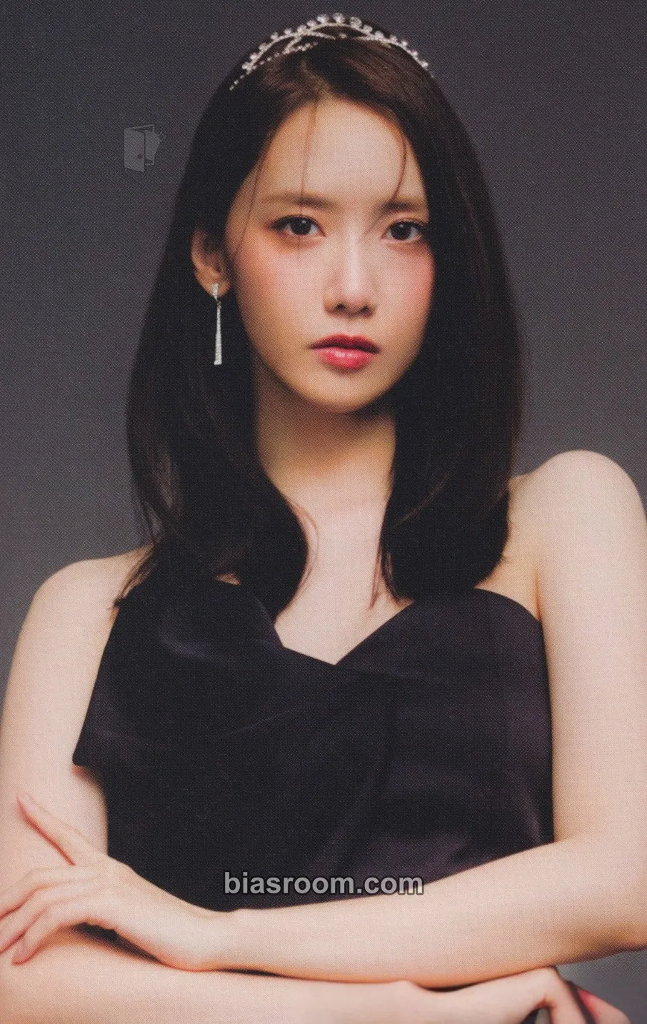 Yoona Season's Greetings 2024 Photocard - Girls' Generation - Girls' Generation K-pop photocard