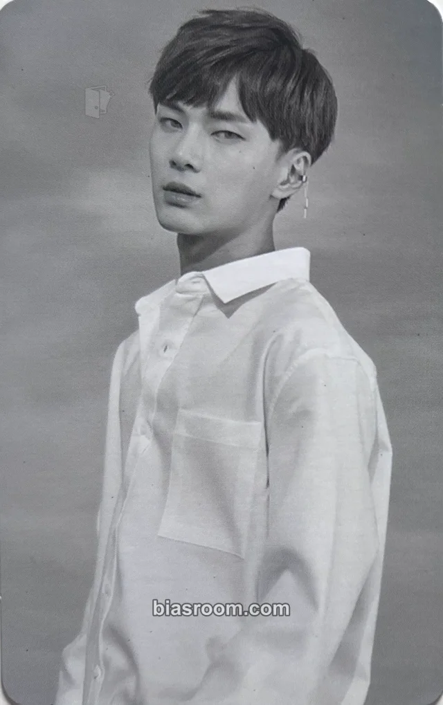 14U - Dohyuk - Compass (N.E.W.S) Album album photocard limited edition