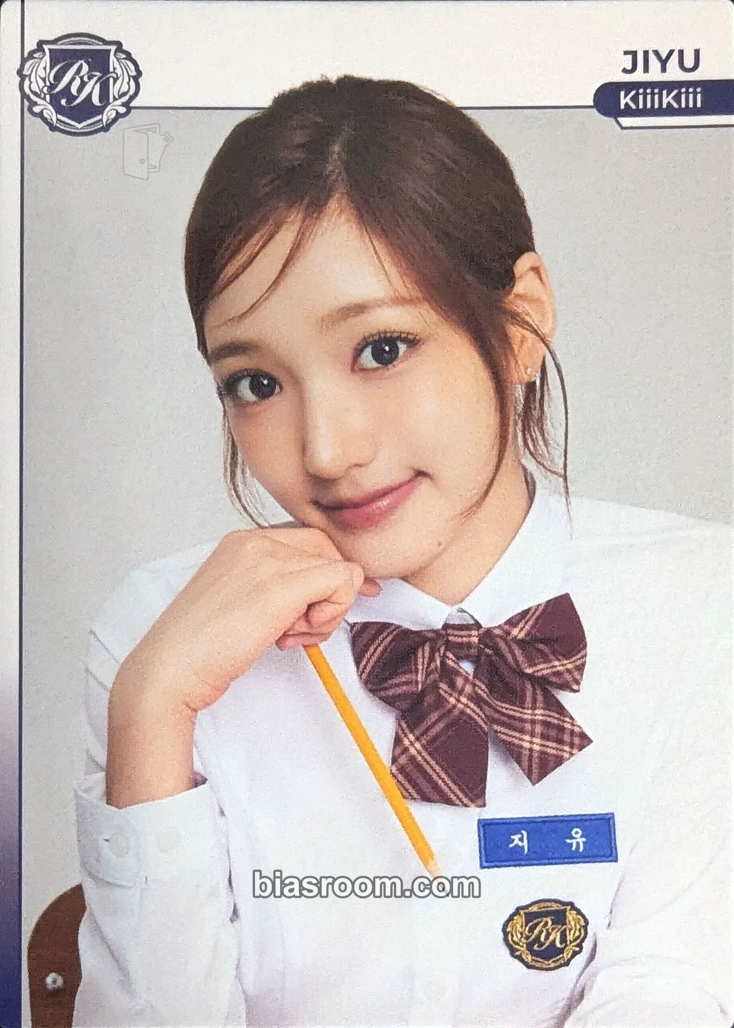 Jiyu TELECA 2025 K-POP ROOKIE COLLECTION CARDS Photocard - KiiiKiii - KiiiKiii K-pop photocard