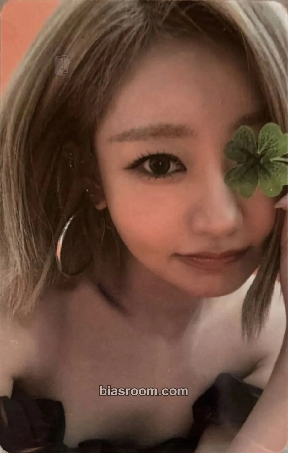 Julie KISSY JAPAN FANCLUB KIT Photocard - KISS OF LIFE - KISS OF LIFE K-pop photocard