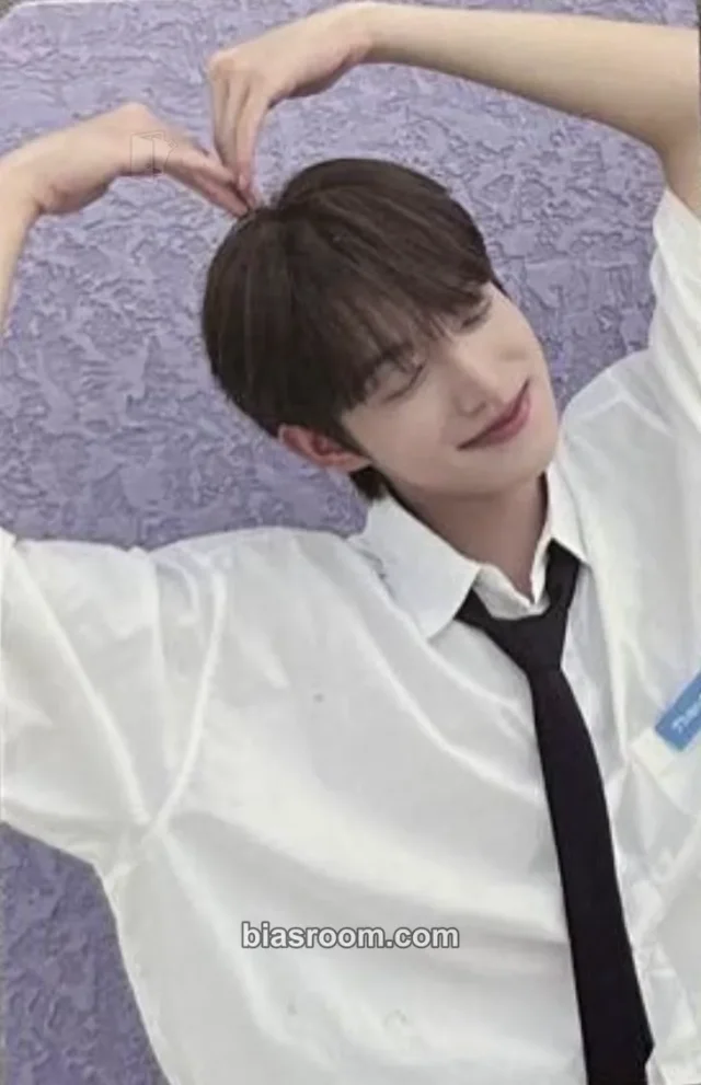 The Wind - Thanatorn - Hello : My First Love Album album photocard boy version B version