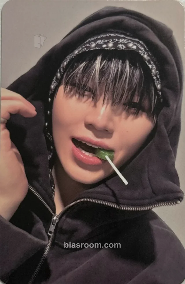 SEVENTEEN - Woozi - BEAM Album broadcast