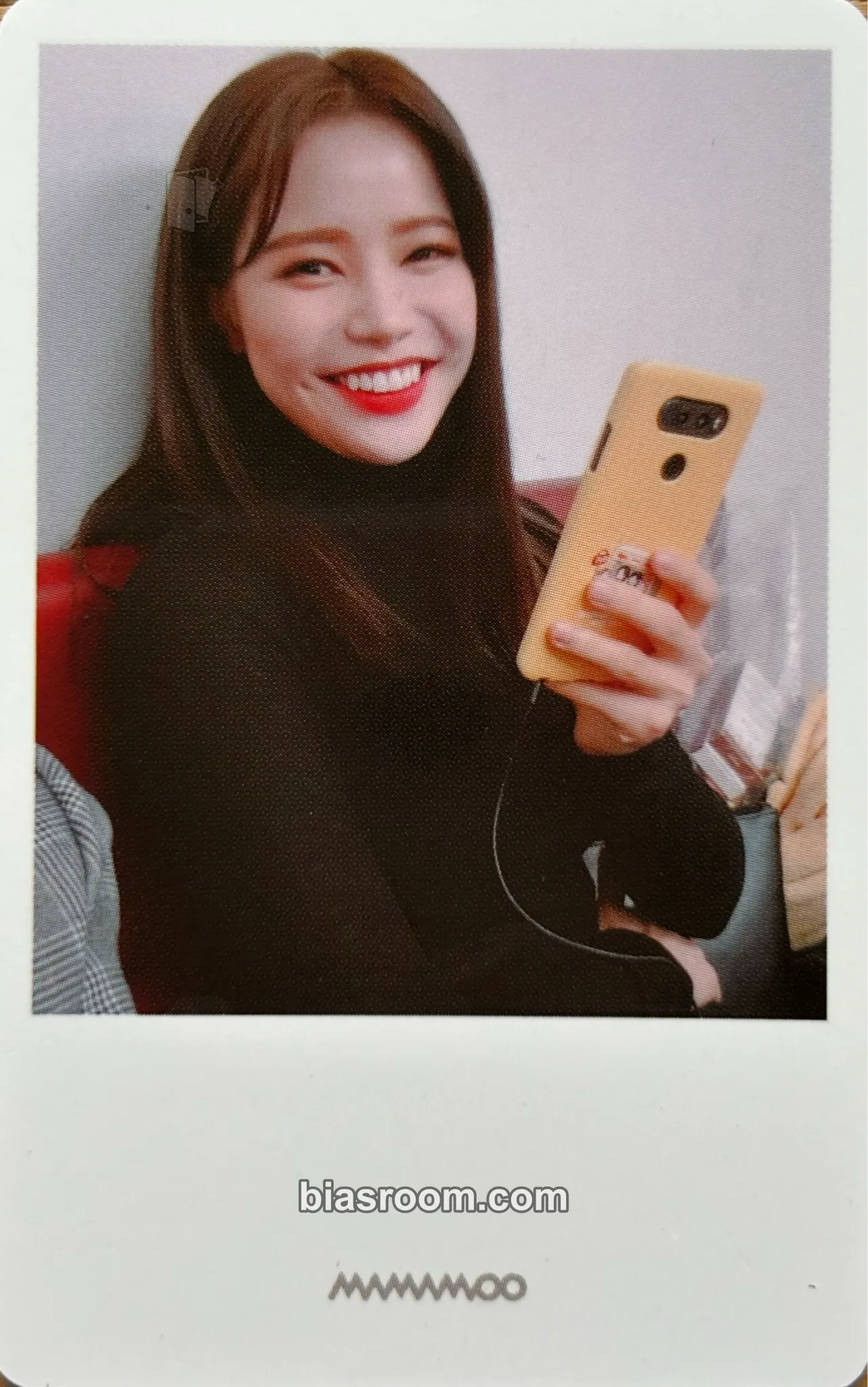 Solar 2017 Moosical Curtain Call Photocard - MAMAMOO - MAMAMOO K-pop photocard
