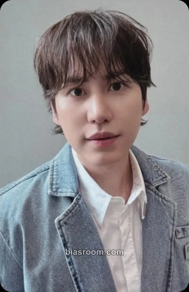 Kyuhyun 2025 Season's Greetings - Brunch Lab Photocard - SUPER JUNIOR - SUPER JUNIOR K-pop photocard