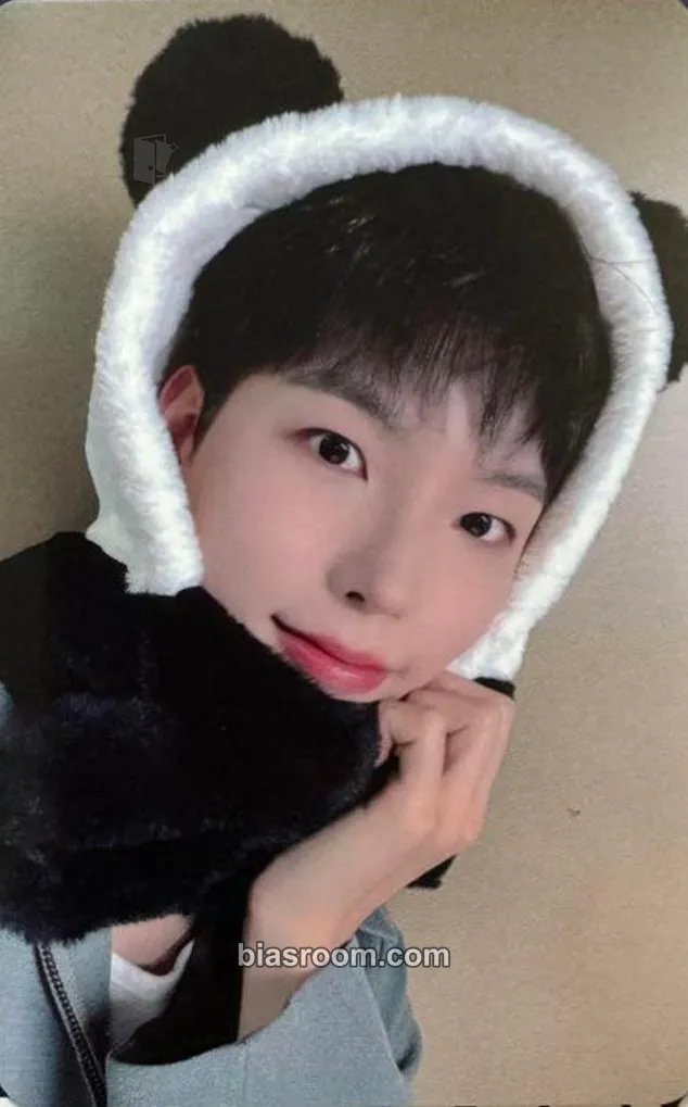 Rano iDENTIFICATION Photocard - E’LAST - E’LAST K-pop photocard
