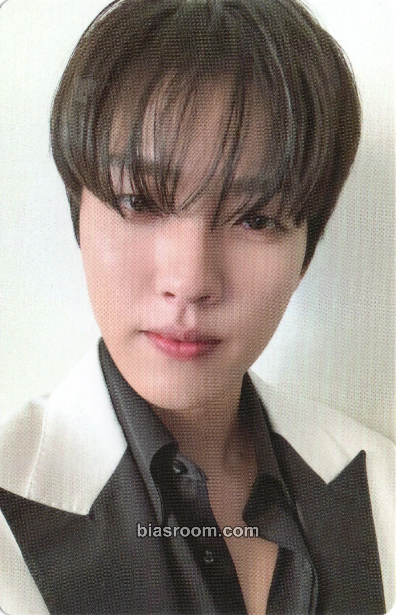 Sungyeol Limited Edition (15th anniversary concert) Photocard - INFINITE - INFINITE K-pop photocard