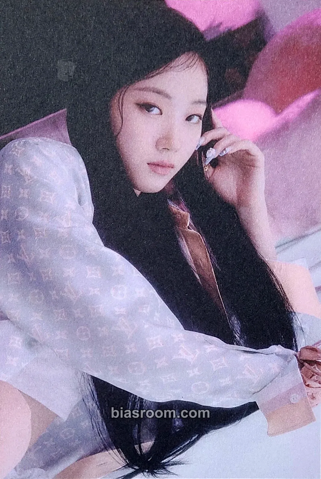 Kazuha EASY Photocard - LE SSERAFIM - LE SSERAFIM K-pop photocard