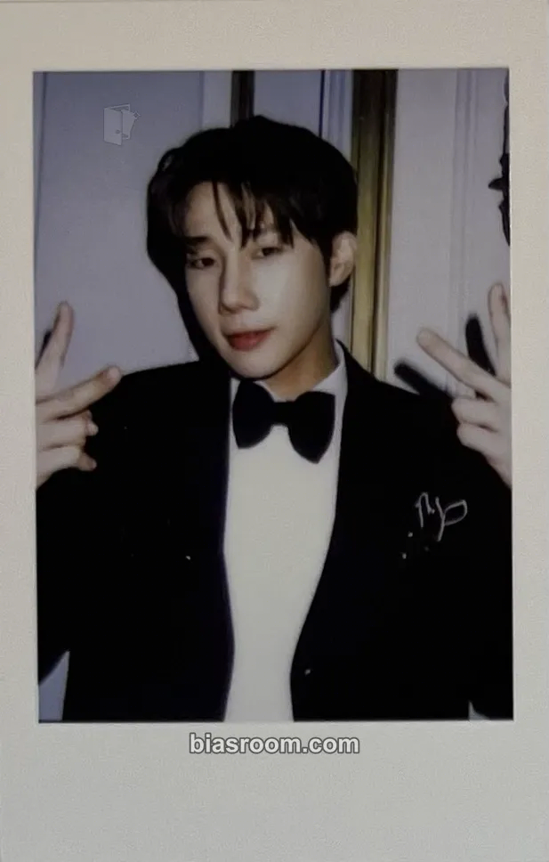 Sungkyu Limited Edition (15th anniversary concert) Photocard - INFINITE - INFINITE K-pop photocard