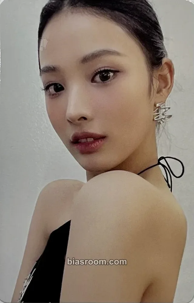 Jini - Jini - An Iron Hand In A Velvet Glove Album pop-up exclusive hello82
