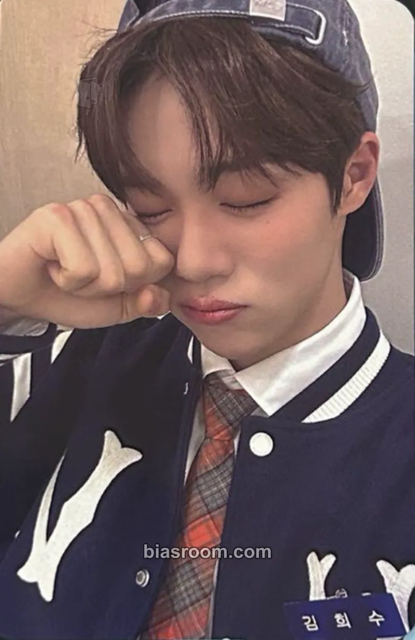 Kim Heesoo Hello : My First Love Photocard - The Wind - The Wind K-pop photocard