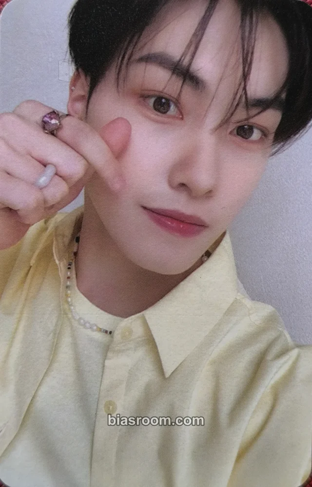 TO1 - Renta - TO1 GLOBAL OFFICIAL FANCLUB 'TOgether' Other fanclub merch photocard merch inclusion