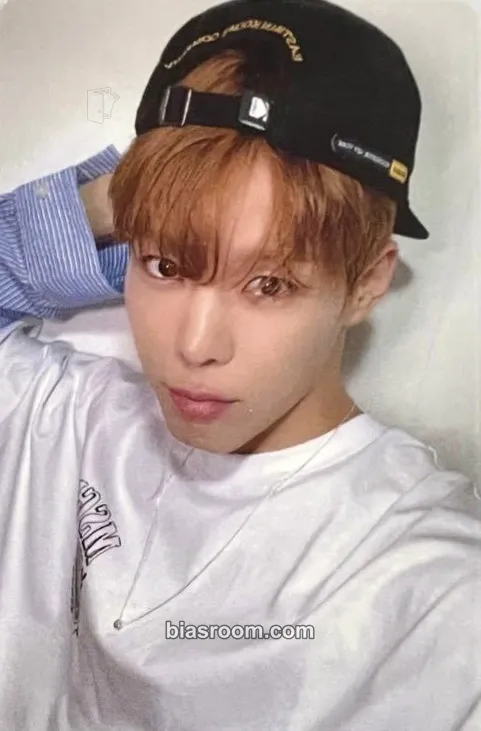 Seobin Love is Like a Wave Photocard - Yoon Seobin - Yoon Seobin K-pop photocard