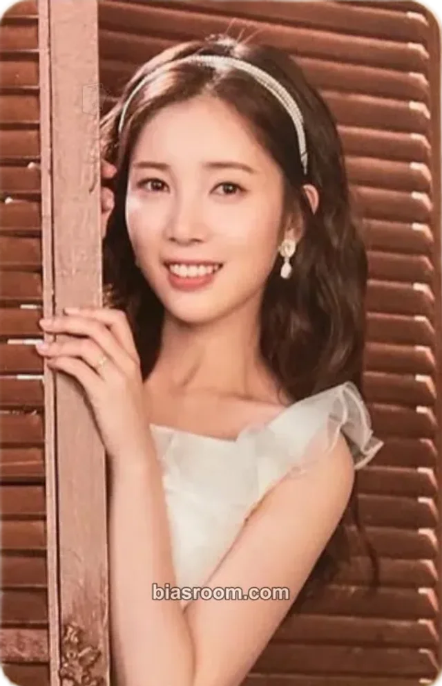 APRIL - Chaekyung - Tinkerbell Album album photocard special version