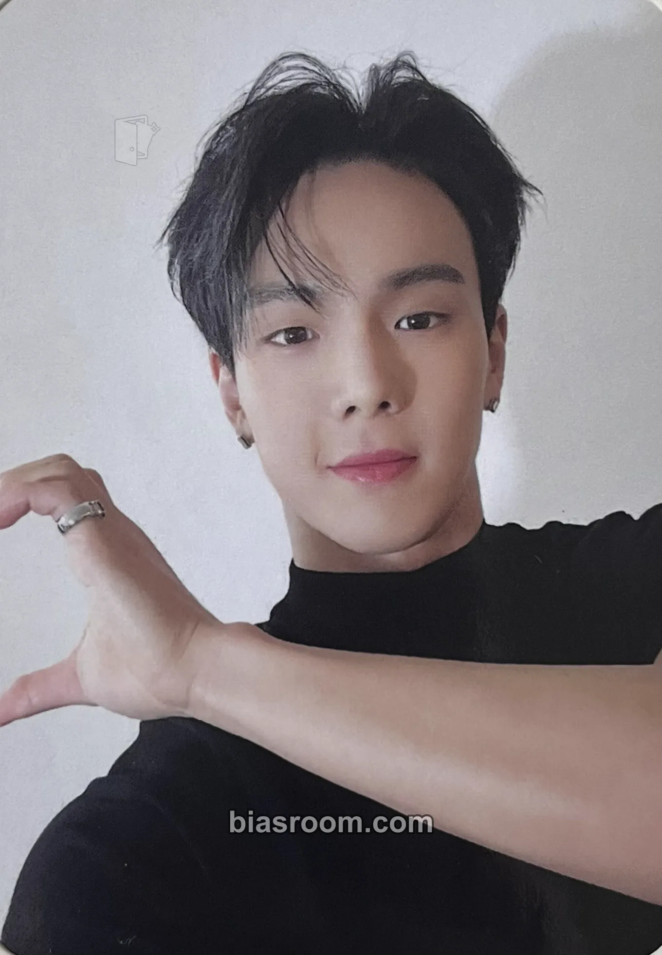 Shownu The Unseen Photocard - MONSTA X - MONSTA X K-pop photocard
