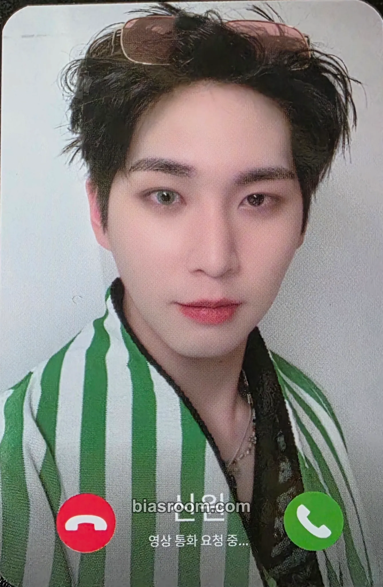 Shinwon LOVE or TAKE Photocard - PENTAGON - PENTAGON K-pop photocard