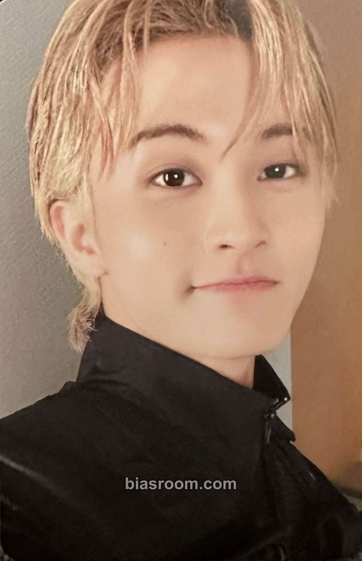 Mark Neo City: The Momentum (NCT127 4th Tour) Photocard - NCT 127 - NCT 127 K-pop photocard