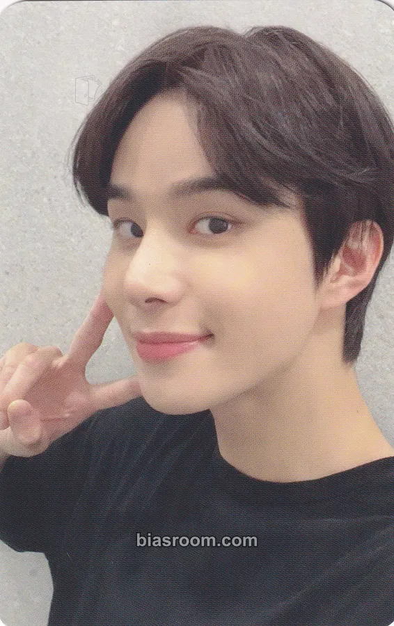 Jungwoo 2022 SMTOWN LIVE: SMCU EXPRESS Photocard - NCT - NCT K-pop photocard