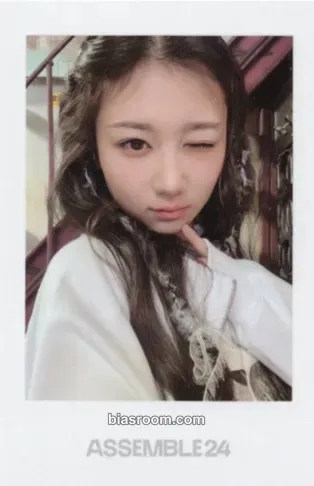 Kaede Assemble24 Photocard - tripleS - tripleS K-pop photocard