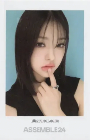 Lynn Assemble24 Photocard - tripleS - tripleS K-pop photocard