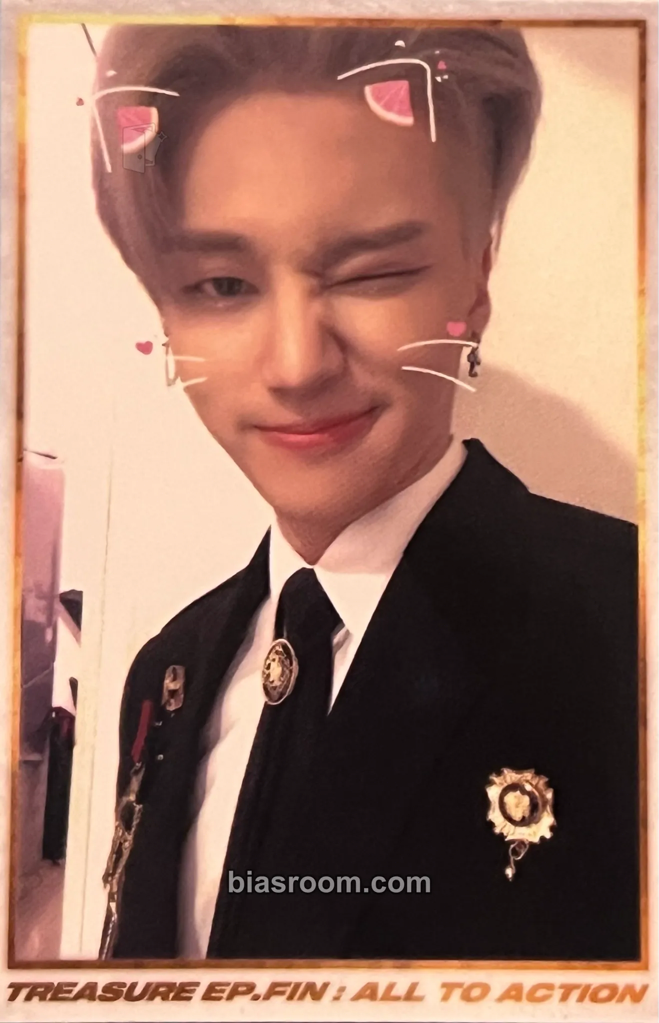 Wooyoung TREASURE EP.FIN : All To Action Photocard - ATEEZ - ATEEZ K-pop photocard