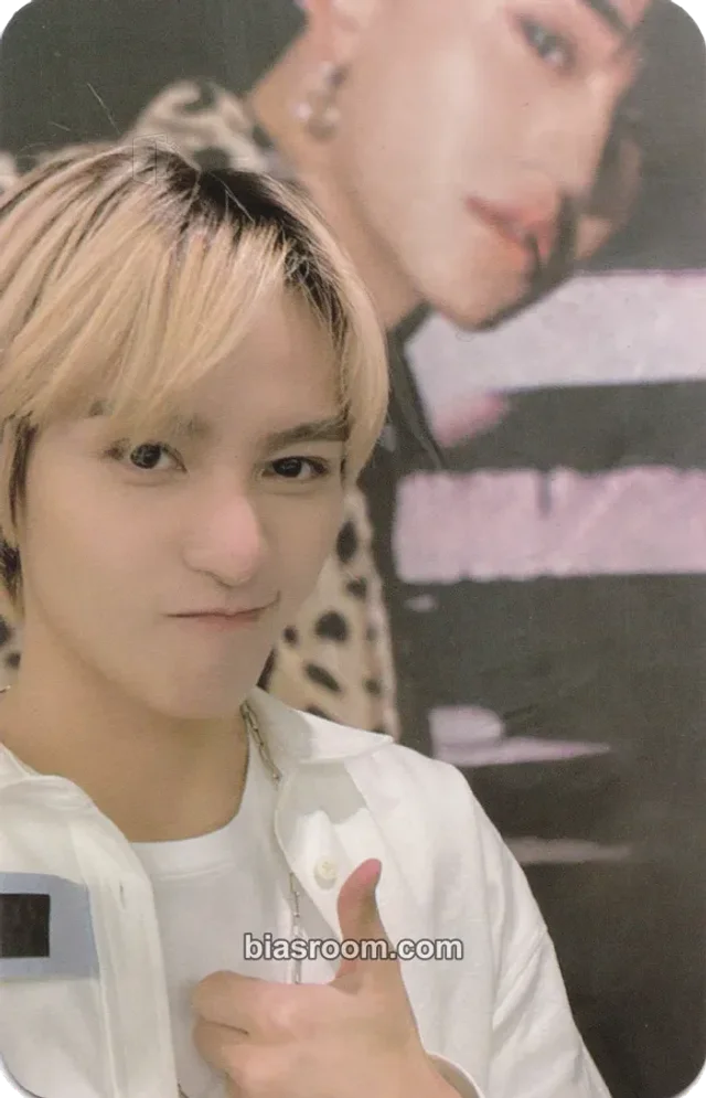 WayV - Yangyang - Kick Back Album fansign owhat