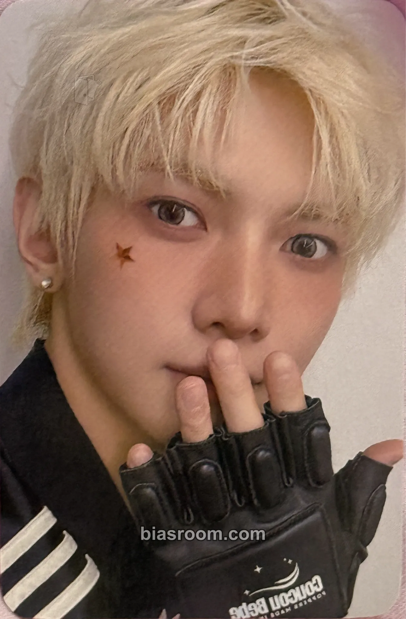 Yeosang ANITEEZ IN COLOR Photocard - ATEEZ - ATEEZ K-pop photocard