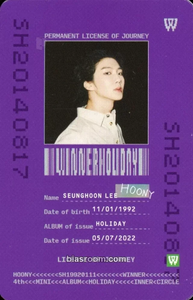 WINNER - Hoony - HOLIDAY Album id card night version photobook version
