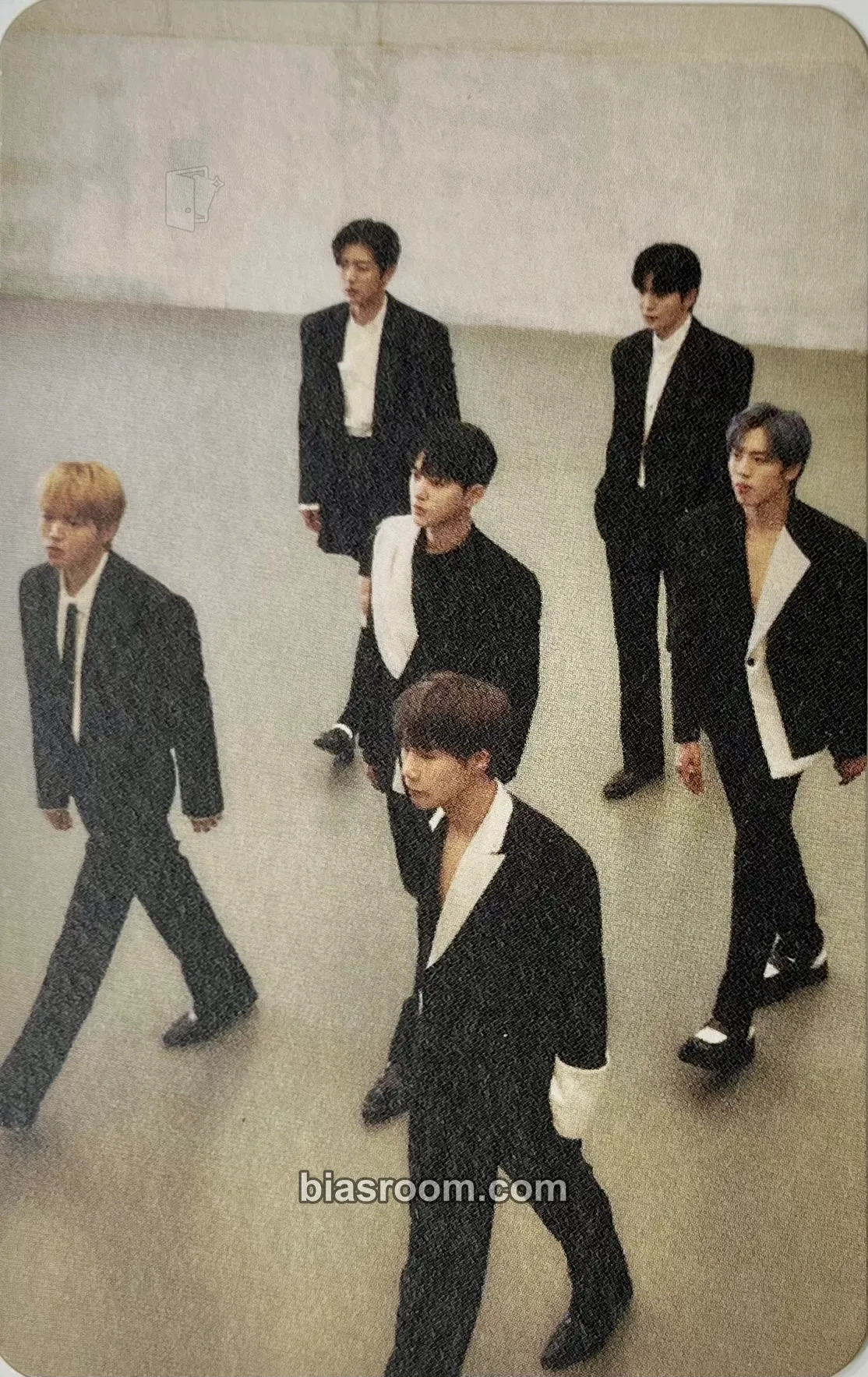 13egin Photocard - INFINITE - INFINITE K-pop photocard