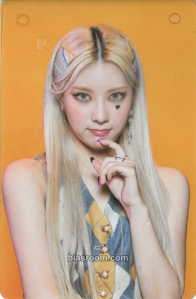 Chaein KCON:TACT HI 5 Photocard - PURPLE KISS - PURPLE KISS K-pop photocard