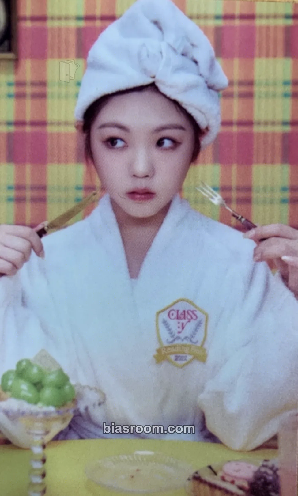Riwon Day and Night Photocard - CLASSy - CLASSy K-pop photocard