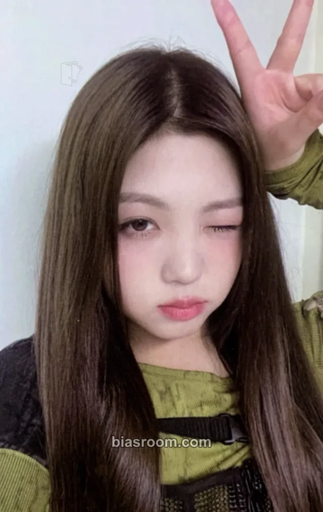 CLASS:y - Riwon - Day and Night Album album photocard