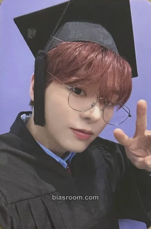 Hyesung CAPTURE THE FLAG Photocard - VANNER - VANNER K-pop photocard