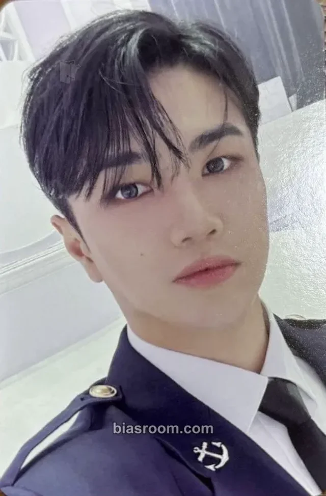 VANNER - Taehwan - VENI VIDI VICI Album album photocard plve version