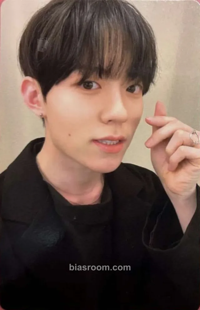 NINE.i - Eden - New World Album album photocard