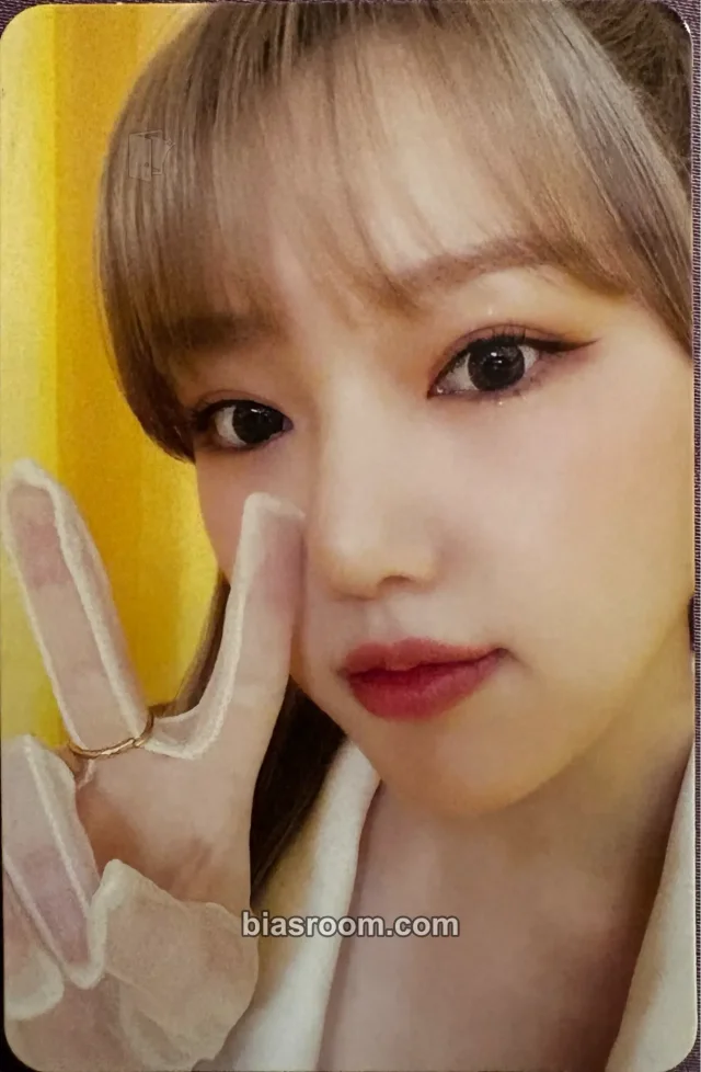 Yerin - Yerin - ARIA Album pob (pre-order benefit) synnara sunset version