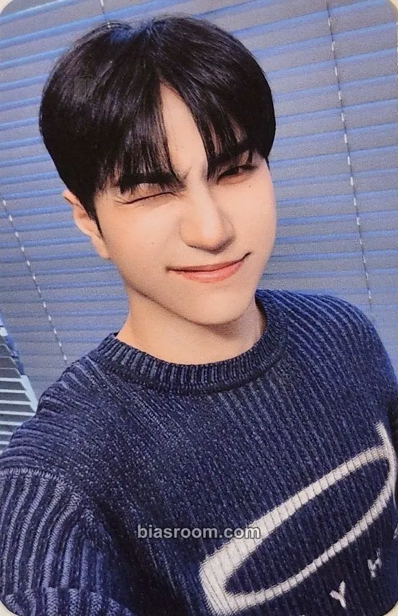 Taehwan CAPTURE THE FLAG Photocard - VANNER - VANNER K-pop photocard