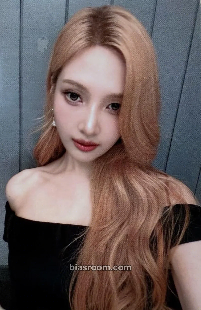 Joy From JOY, with Love Photocard - Red Velvet - Red Velvet K-pop photocard