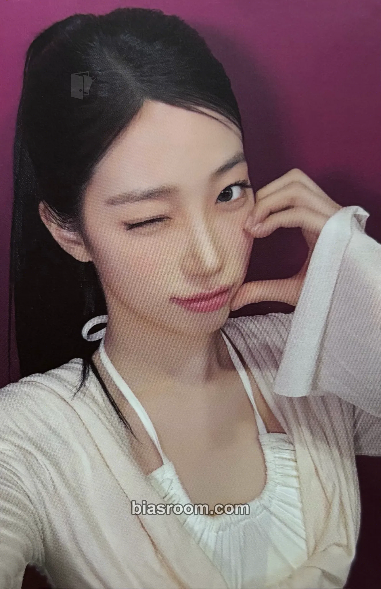 Kazuha PUREFLOW pt.1 Photocard - LE SSERAFIM - LE SSERAFIM K-pop photocard