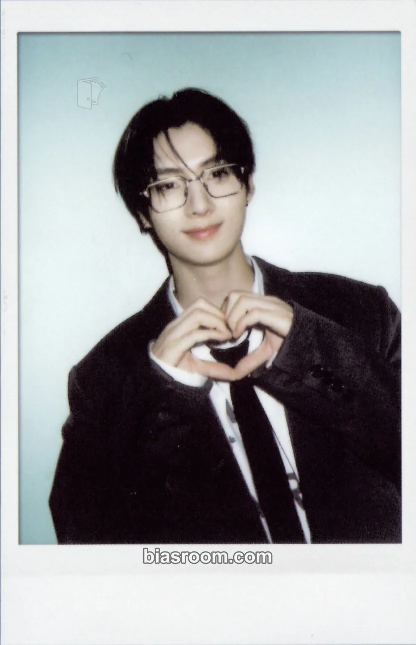 Youngjae TWS:42 Selection Pack (24-25) Photocard - TWS - TWS K-pop photocard