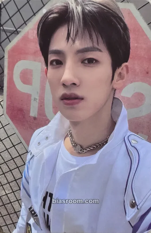 Siwoo BLANK2Y K2Y I: CONFIDENCE [Thumbs Up] K-pop photocard