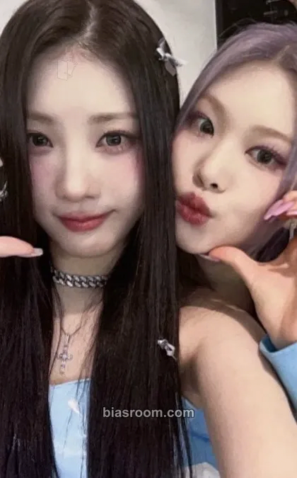 BXX Photocard - PURPLE KISS - PURPLE KISS K-pop photocard