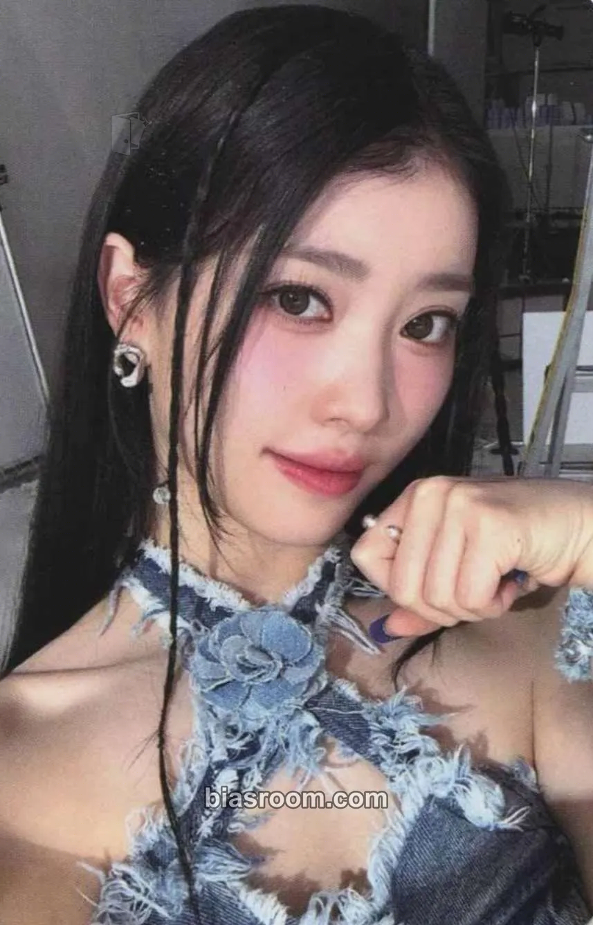 Xiaoting Kep1going On Photocard - Kep1er - Kep1er K-pop photocard