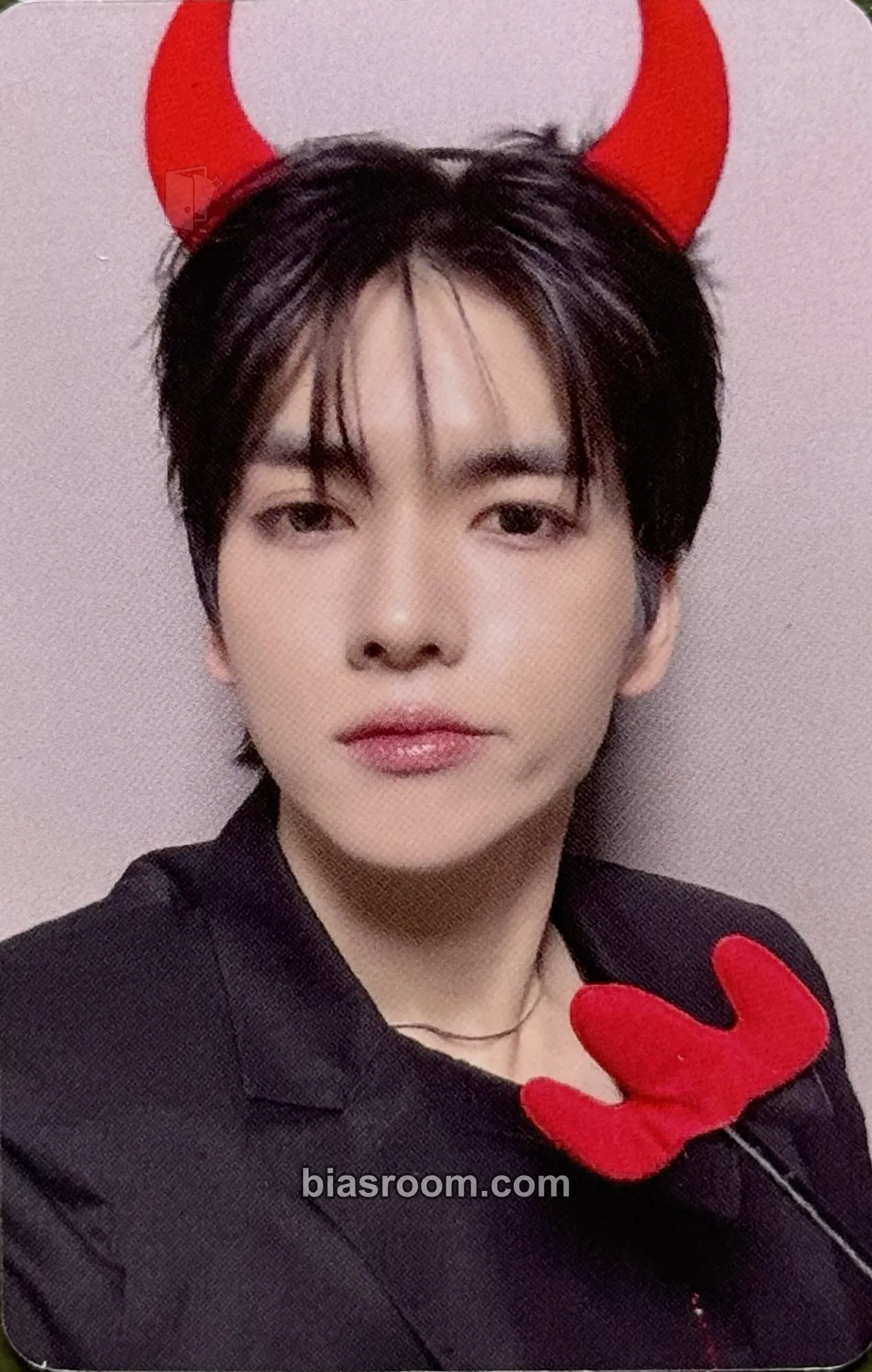 Yorch Being Tender Photocard - POW - POW K-pop photocard