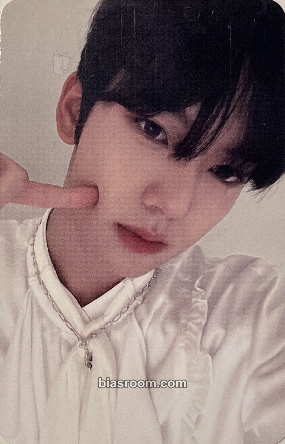 Yujin Youth in the Shade Photocard - ZEROBASEONE - ZEROBASEONE K-pop photocard